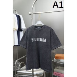 2025SS Short Sleeve T-Shirt BALENCIAGA Balenciaga Latest Love at first sight