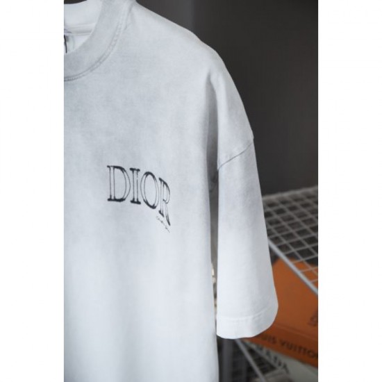 2025SS Short-sleeved T-shirt DIOR Just keep this in mind! 2025SS Short-sleeved T-shirt DIOR Just keep this in mind!