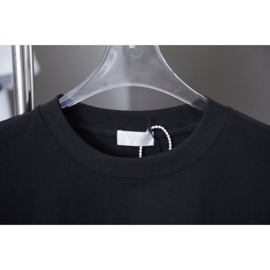 2025SS Short Sleeve T-Shirt DIOR A popular item for both magazines and towns 2025SS Short Sleeve T-Shirt DIOR A popular item for both magazines and towns
