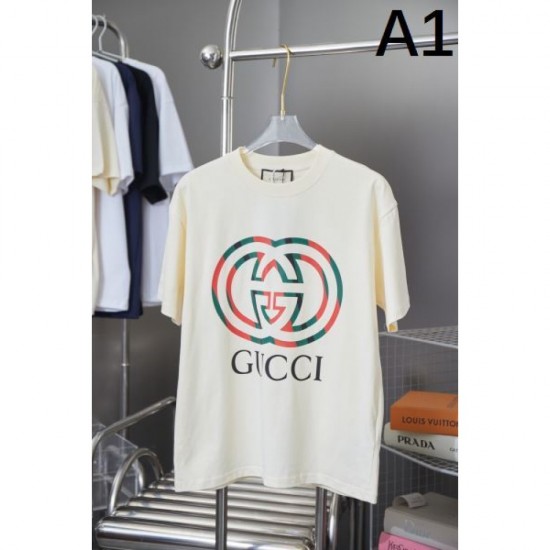 2025SS Short Sleeve T-Shirt GUCCI Urban Impression Style 2025SS Short Sleeve T-Shirt GUCCI Urban Impression Style
