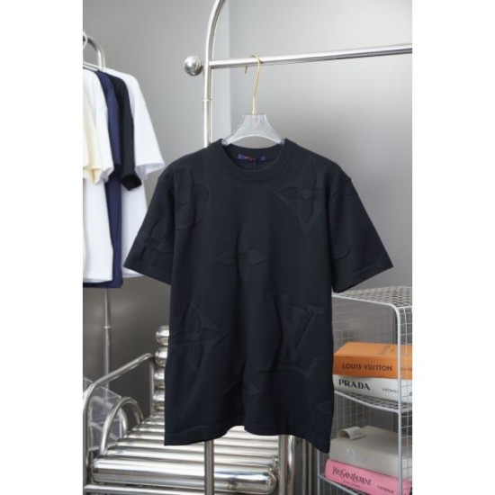 2025SS Short Sleeve T-Shirt LOUIS VUITTON Louis Vuitton A relaxed look 2025SS Short Sleeve T-Shirt LOUIS VUITTON Louis Vuitton A relaxed look