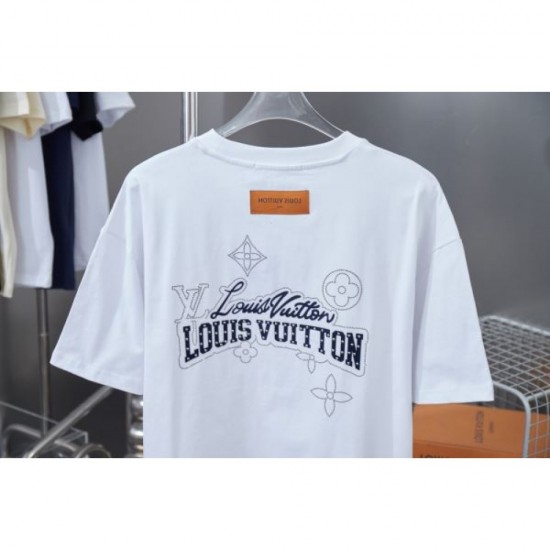 2025SS Short Sleeve T-Shirt LOUIS VUITTON Louis Vuitton Support has risen sharply