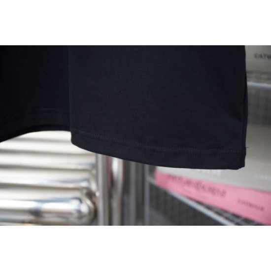 2025SS Short Sleeve T-Shirt PRADA Prada Great deal because it's this season 2025SS Short Sleeve T-Shirt PRADA Prada Great deal because it's this season