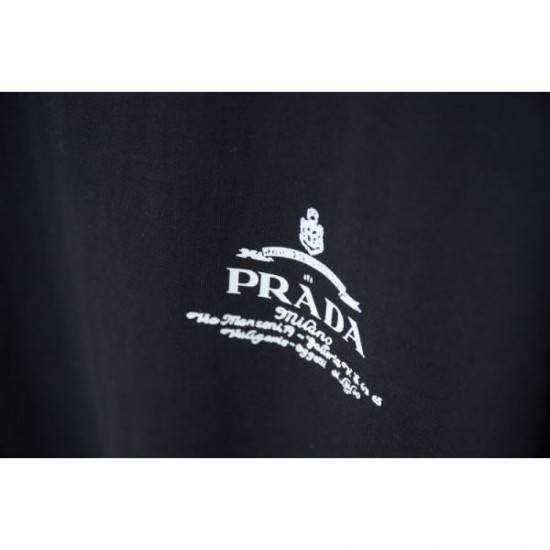 2025SS Short Sleeve T-Shirt PRADA Prada Great deal because it's this season 2025SS Short Sleeve T-Shirt PRADA Prada Great deal because it's this season