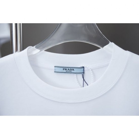 2025SS Short Sleeve T-shirt PRADA Prada A new product that is extremely popular 2025SS Short Sleeve T-shirt PRADA Prada A new product that is extremely popular