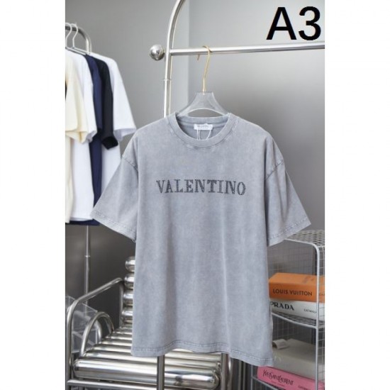 2025SS Short Sleeve T-Shirt VALENTINO Valentino T-Shirt is on the rise