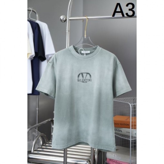 2025SS Short Sleeve T-Shirt VALENTINO Can't take your eyes off 2025SS Short Sleeve T-Shirt VALENTINO Can't take your eyes off