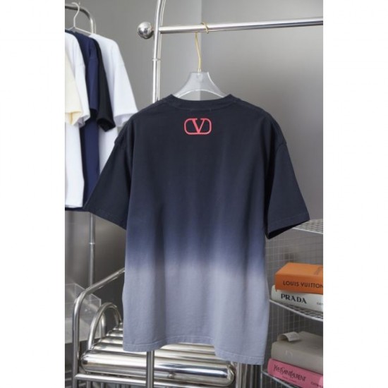 2025SS Short Sleeve T-Shirt VALENTINO Valentino Exceptional freshness 2025SS Short Sleeve T-Shirt VALENTINO Valentino Exceptional freshness