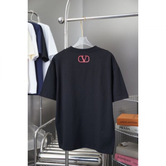 2025SS Short Sleeve T-shirt VALENTINO Valentino Colors also popular 2025SS Short Sleeve T-shirt VALENTINO Valentino Colors also popular