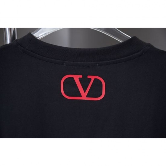 2025SS Short Sleeve T-shirt VALENTINO Valentino Colors also popular 2025SS Short Sleeve T-shirt VALENTINO Valentino Colors also popular
