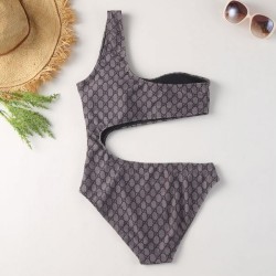GUCCI 2025SS New collections available this year! Swimsuit