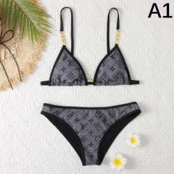 LOUIS VUITTON 2025SS Showing the popularity of the swimsuit