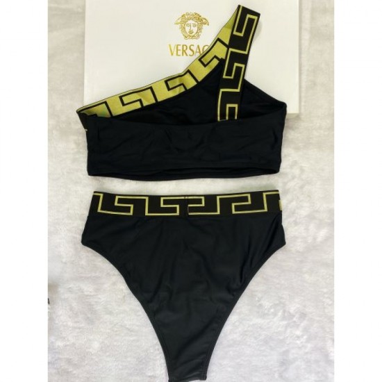 VERSACE Versace 2025SS Shortest 1 week Not available in Japan VERSACE Versace 2025SS Shortest 1 week Not available in Japan