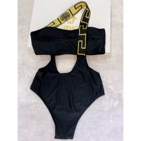 VERSACE Versace 2025SS Swimsuit that can be used in any scene