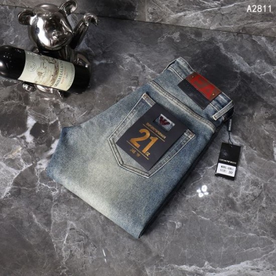 2025 Fall/Winter Jeans ARMANI Armani Sophisticated Design Stylish New Product 2025 Fall/Winter Jeans ARMANI Armani Sophisticated Design Stylish New Product