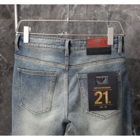 2025 Fall/Winter Jeans ARMANI Armani Sophisticated Design Stylish New Product 2025 Fall/Winter Jeans ARMANI Armani Sophisticated Design Stylish New Product