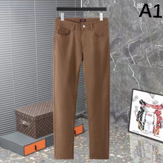 2025 Fall/Winter Jeans HUGO BOSS Limited Model Small in stock 2025 Fall/Winter Jeans HUGO BOSS Limited Model Small in stock