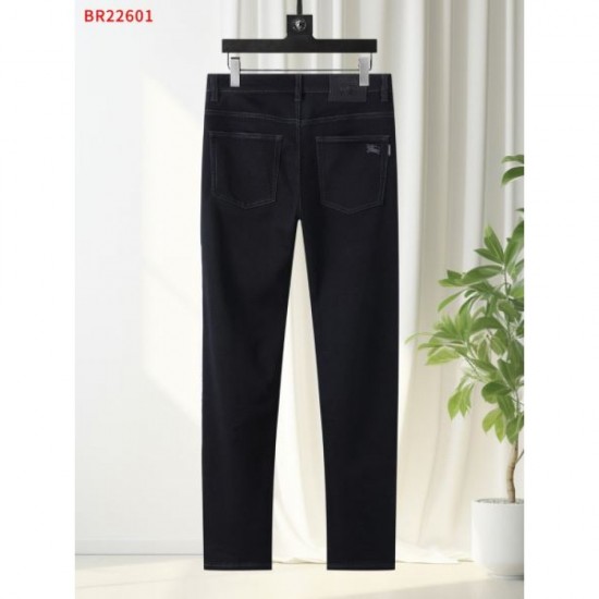 2025 Fall/Winter Jeans BURBERRY Autumn/Winter New Collection Limited 2025 Fall/Winter Jeans BURBERRY Autumn/Winter New Collection Limited