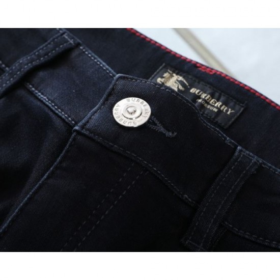 2025 Fall/Winter Jeans BURBERRY Autumn/Winter New Collection Limited 2025 Fall/Winter Jeans BURBERRY Autumn/Winter New Collection Limited