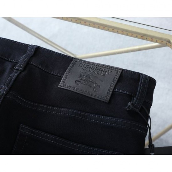 2025 Fall/Winter Jeans BURBERRY Autumn/Winter New Collection Limited 2025 Fall/Winter Jeans BURBERRY Autumn/Winter New Collection Limited