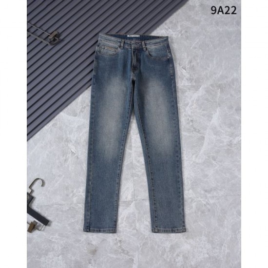 2025 Fall/Winter Jeans BURBERRY Not available in Japan, available as soon as possible 2025 Fall/Winter Jeans BURBERRY Not available in Japan, available as soon as possible