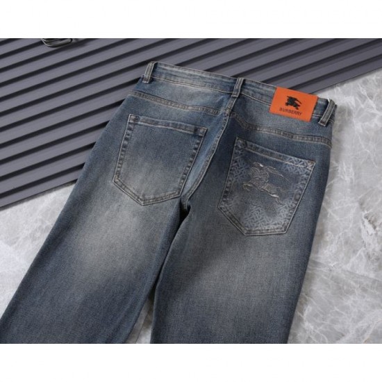 2025 Fall/Winter Jeans BURBERRY Not available in Japan, available as soon as possible 2025 Fall/Winter Jeans BURBERRY Not available in Japan, available as soon as possible