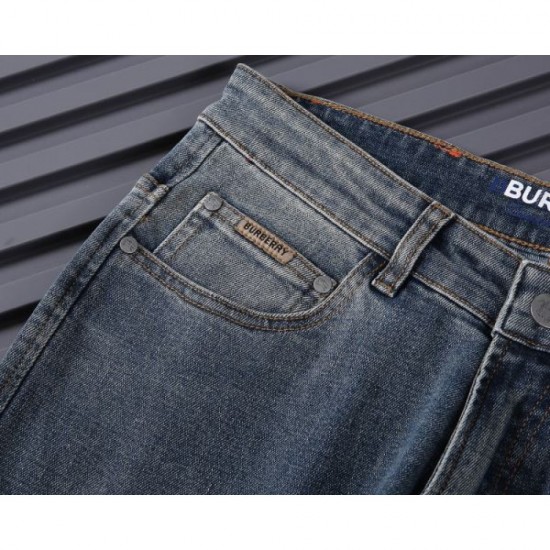 2025 Fall/Winter Jeans BURBERRY Not available in Japan, available as soon as possible 2025 Fall/Winter Jeans BURBERRY Not available in Japan, available as soon as possible