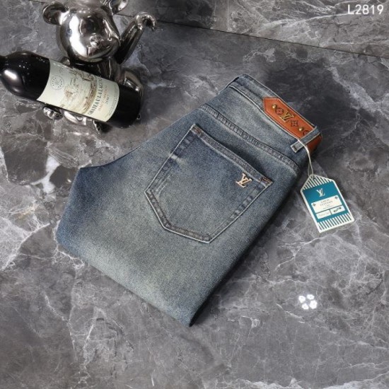 2025 Fall/Winter Jeans LOUIS VUITTON Autumn New Excellent Jeans 2025 Fall/Winter Jeans LOUIS VUITTON Autumn New Excellent Jeans