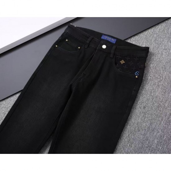 2025 Fall/Winter Jeans LOUIS VUITTON Louis Vuitton Unexpected compatibility Trend items 2025 Fall/Winter Jeans LOUIS VUITTON Louis Vuitton Unexpected compatibility Trend items