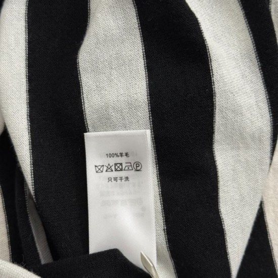 2025SS Short Sleeve CELINE Check out the latest collections of popular new products