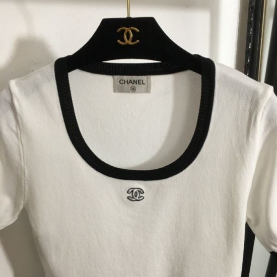 2025SS Short-sleeved knit CHANEL Chanel Highly popular domestic sold out quantity limited 2025SS Short-sleeved knit CHANEL Chanel Highly popular domestic sold out quantity limited