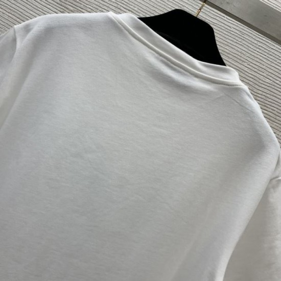 2025SS Short Sleeve T-shirt GUCCI New Product Limited Gorgeous Cute 2025SS Short Sleeve T-shirt GUCCI New Product Limited Gorgeous Cute