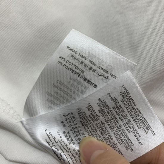 2025SS Short Sleeve T-shirt GUCCI New Product Limited Gorgeous Cute 2025SS Short Sleeve T-shirt GUCCI New Product Limited Gorgeous Cute