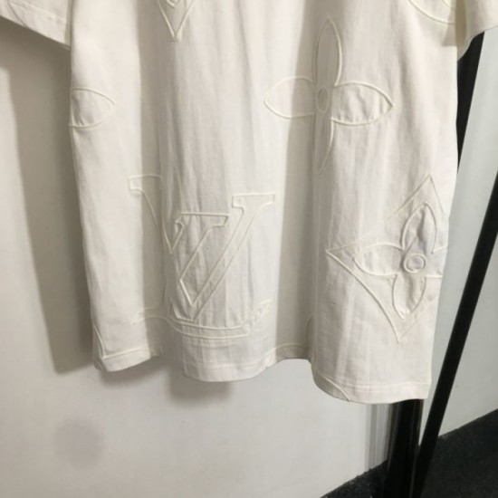 2025SS Short Sleeve T-Shirt LOUIS VUITTON Louis Vuitton New overseas limited model 2025SS Short Sleeve T-Shirt LOUIS VUITTON Louis Vuitton New overseas limited model