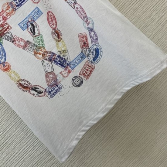 2025SS Short Sleeve T-Shirt LOUIS VUITTON Louis Vuitton A popular classic product 2025SS Short Sleeve T-Shirt LOUIS VUITTON Louis Vuitton A popular classic product
