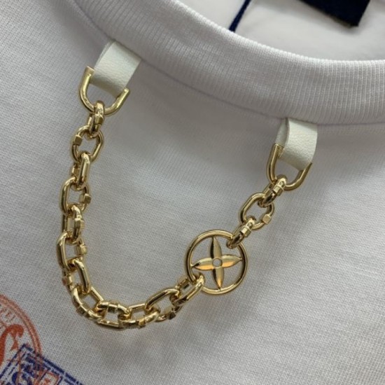 2025SS Short Sleeve T-Shirt LOUIS VUITTON Louis Vuitton A popular classic product 2025SS Short Sleeve T-Shirt LOUIS VUITTON Louis Vuitton A popular classic product