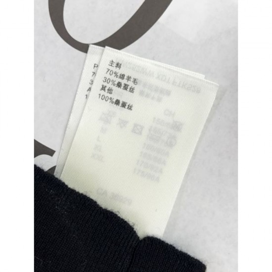 2025SS Short Sleeve LOUIS VUITTON Louis Vuitton New Spring/Summer Products Full of Charms 2025SS Short Sleeve LOUIS VUITTON Louis Vuitton New Spring/Summer Products Full of Charms