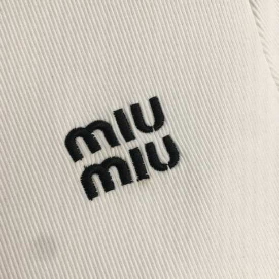 2025SS Short-sleeved T-shirt MIU MIU Miu Miu's new product suddenly reduced price! 2025SS Short-sleeved T-shirt MIU MIU Miu Miu's new product suddenly reduced price!