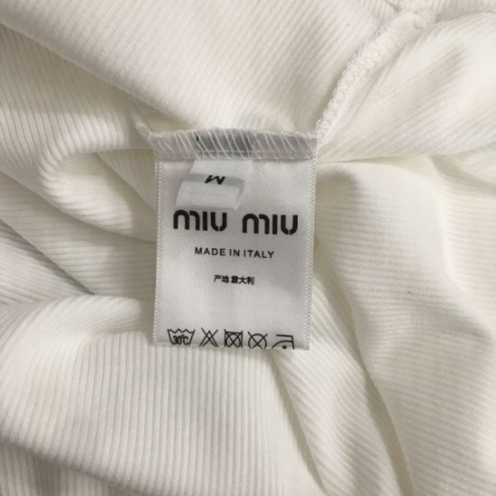 2025SS Short-sleeved T-shirt MIU MIU Miu Miu's new product suddenly reduced price! 2025SS Short-sleeved T-shirt MIU MIU Miu Miu's new product suddenly reduced price!