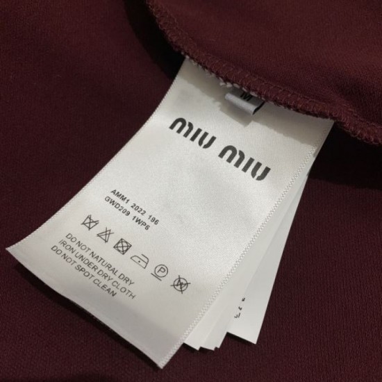 2025SS Short Sleeve T-shirt MIU MIU Miu Miu No. 1 in cumulative sales 2025SS Short Sleeve T-shirt MIU MIU Miu Miu No. 1 in cumulative sales