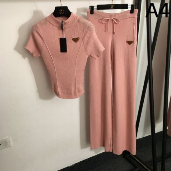 2025SS Top and Bottom Set PRADA Models that are very popular in Japan 2025SS Top and Bottom Set PRADA Models that are very popular in Japan