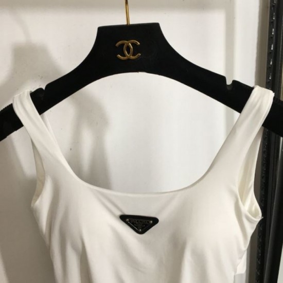 2025SS Camisole PRADA Prada It's sure to be a big hit this year too 2025SS Camisole PRADA Prada It's sure to be a big hit this year too
