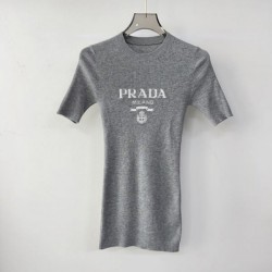2025SS Short Sleeve PRADA Prada New item that will surely be sold out in Japan
