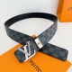 2025FW Overseas Belt LOUIS VUITTON Louis Vuitton A popular item from overseas celebrities Luxury