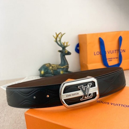 2025FW Sold out immediately Belt LOUIS VUITTON Louis Vuitton Particularly talked about elegant and instantly sold out popular item