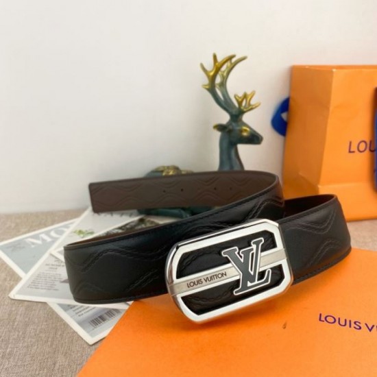 2025FW Sold out immediately Belt LOUIS VUITTON Louis Vuitton Particularly talked about elegant and instantly sold out popular item