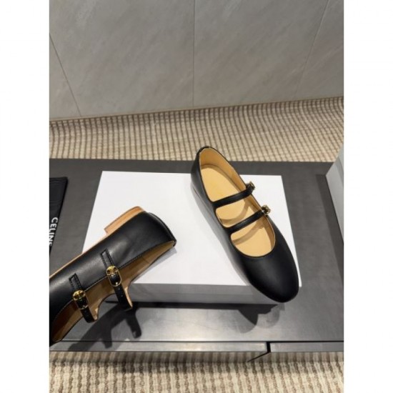 2025FW You can't go wrong with this pair of CELINE flat shoes