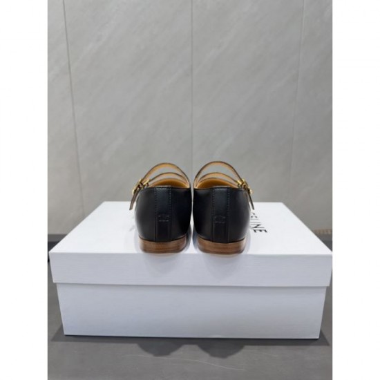 2025FW You can't go wrong with this pair of CELINE flat shoes
