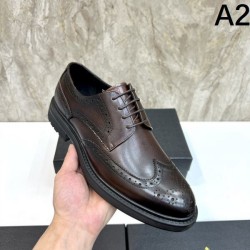 2025 Autumn/Winter New PRADA Men's Business Shoes Stylish pair that shines in winter