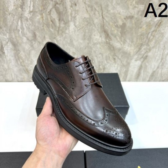 2025 Autumn/Winter New PRADA Men's Business Shoes Stylish pair that shines in winter